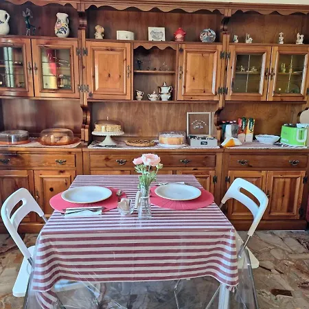 Da Nonna Lucia فندق مبيت وإفطار Roccascalegna