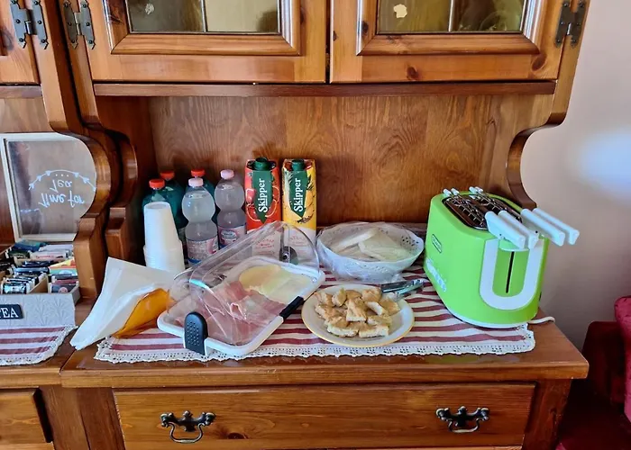 לינה וארוחת בוקר Da Nonna Lucia 3*